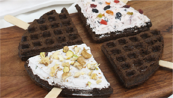 How to make spicy plum waffle with mix fruit cream?